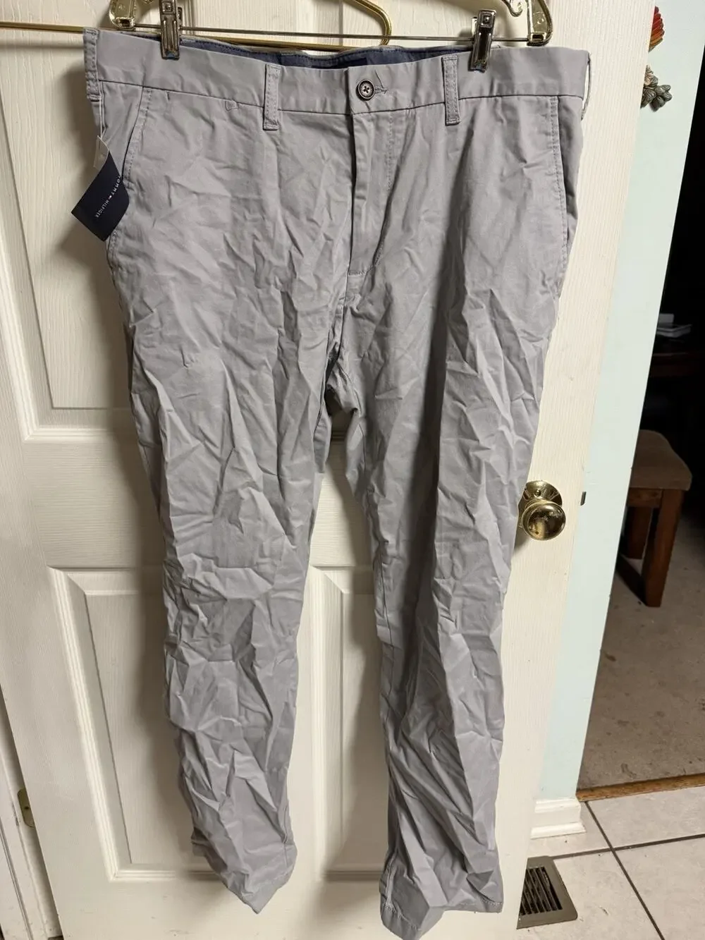 Tommy Hilfiger Mens Pants Size 38x34 Gray Tailored Fit Mid-Rise Pockets